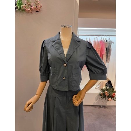 볼륨소매 투버튼 자켓