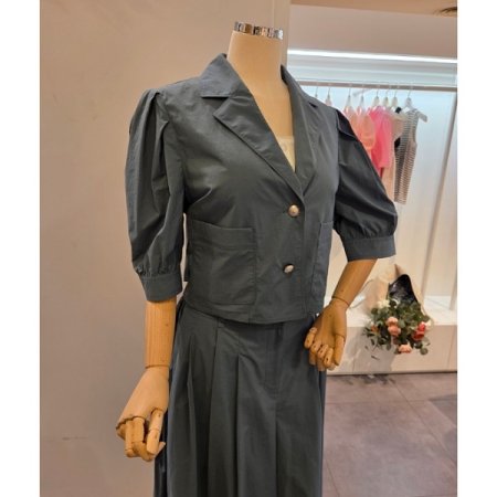 볼륨소매 투버튼 자켓