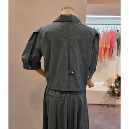 볼륨소매 투버튼 자켓