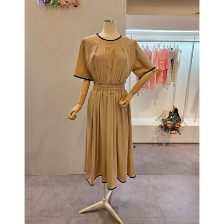 배색 허리 밴딩 원피스