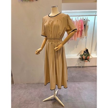 배색 허리 밴딩 원피스