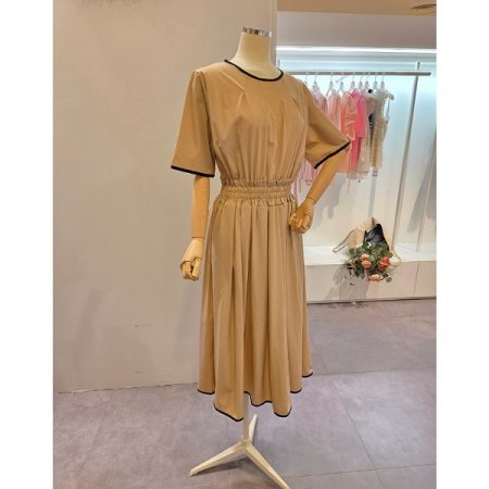 배색 허리 밴딩 원피스