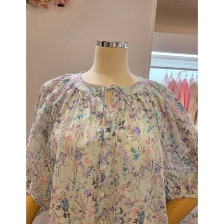 넥 리본 플라워 블라우스