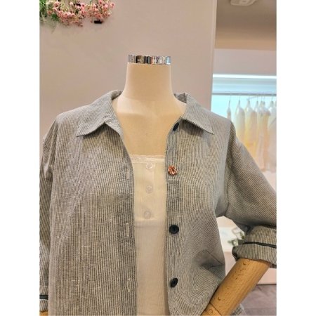 백 레터링 스트라이프 셔츠