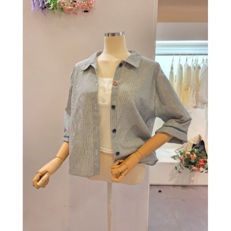 백 레터링 스트라이프 셔츠