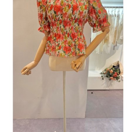 스모크 셔링 꽃 블라우스