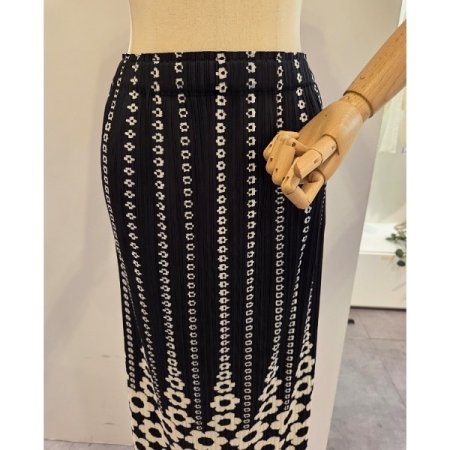 트임 꽃 주름 스커트