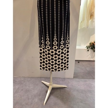 트임 꽃 주름 스커트