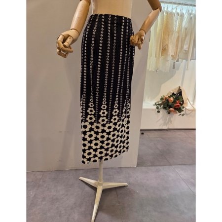 트임 꽃 주름 스커트