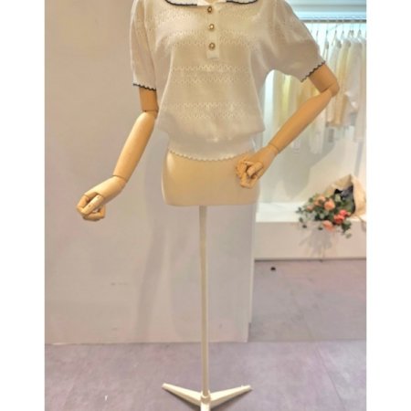 라운드카라 티셔츠