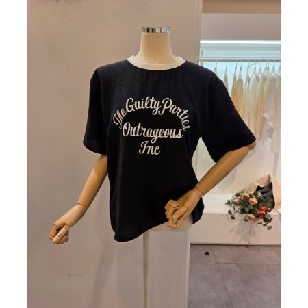 라운드넥 레터링 티셔츠