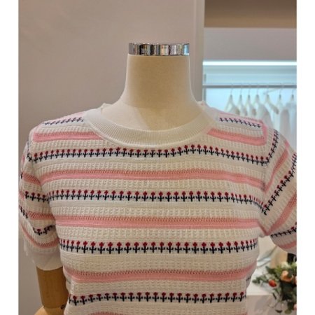 미니 패턴 라운드 니트