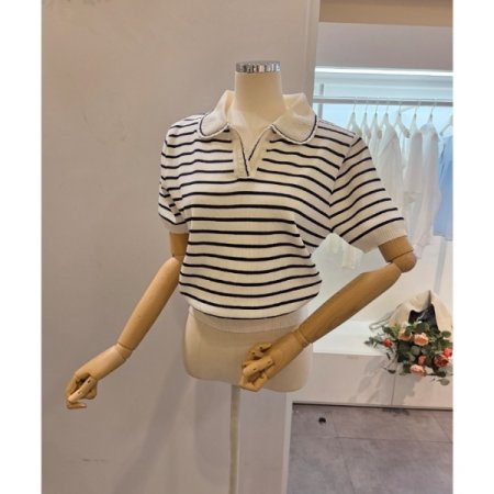 슬릿 카라 스트라이프 니트