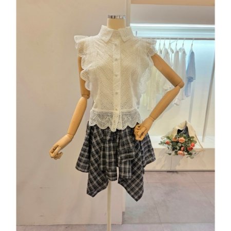 양 어깨 레이스 블라우스