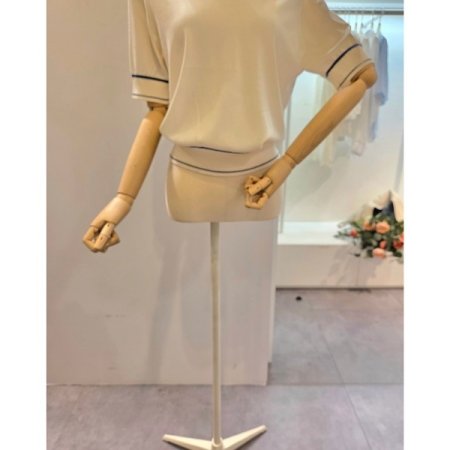 배색 카라 슬릿 니트