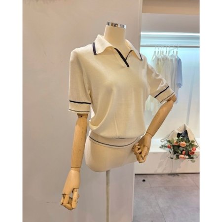 배색 카라 슬릿 니트