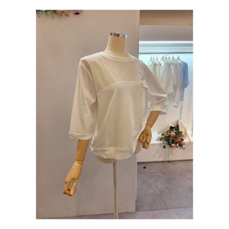 배색 레터링 7부소매 티셔츠