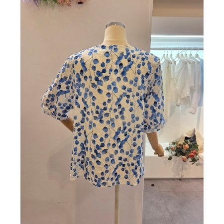 컬러 나뭇잎 블라우스