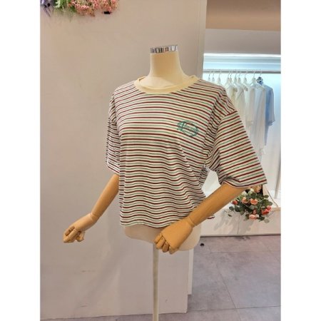 오버핏 레터링 스트라이프 티셔츠