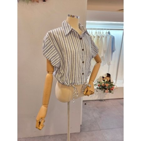 캡소매 줄지 스트링 셔츠