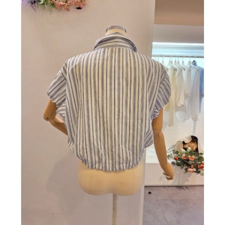 캡소매 줄지 스트링 셔츠