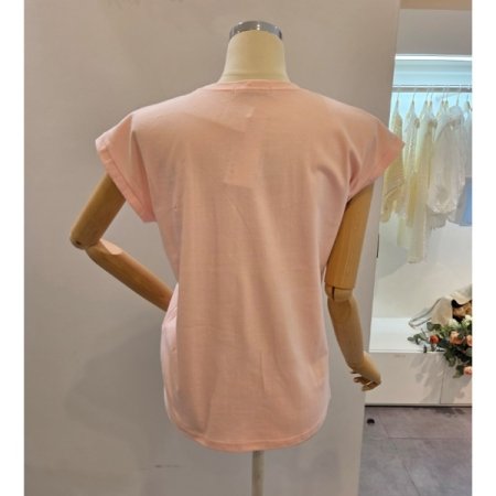 캡소매 프린트 라운드티셔츠