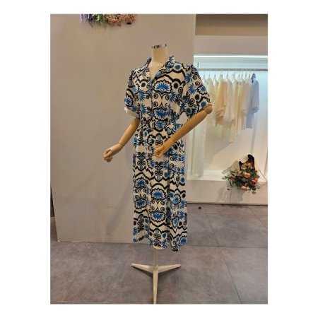 벨티드 카라 프린트 원피스