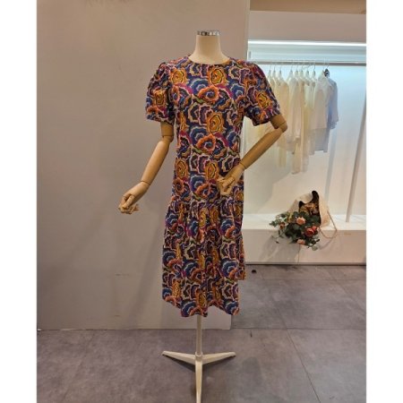 라운드넥 컬러풀 프린트 원피스