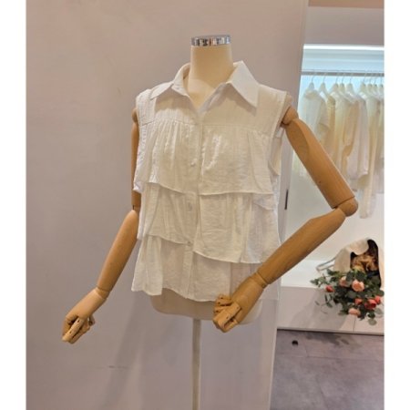 캉캉 프릴 민소매 블라우스