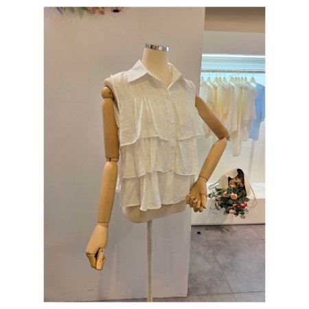 캉캉 프릴 민소매 블라우스