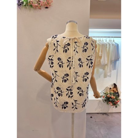 플라워 민소매 블라우스