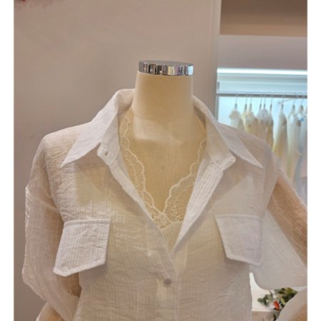 시스루 숏 블라우스