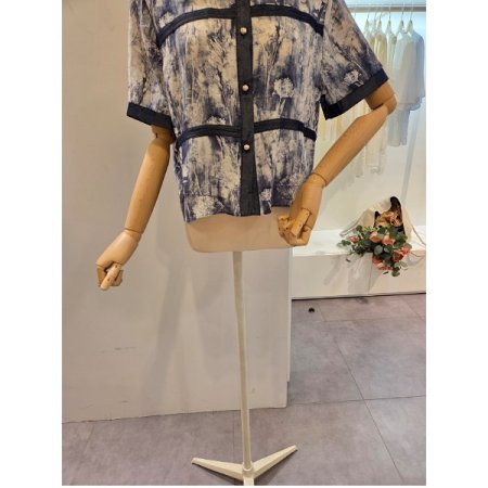 배색 프린트 카라 블라우스