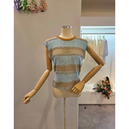 패턴 민소매 라운드넥 니트