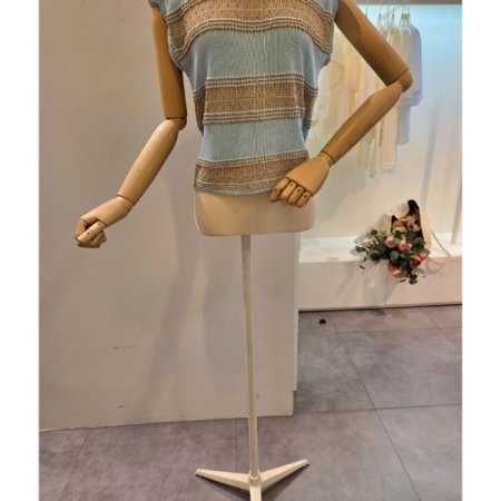 패턴 민소매 라운드넥 니트