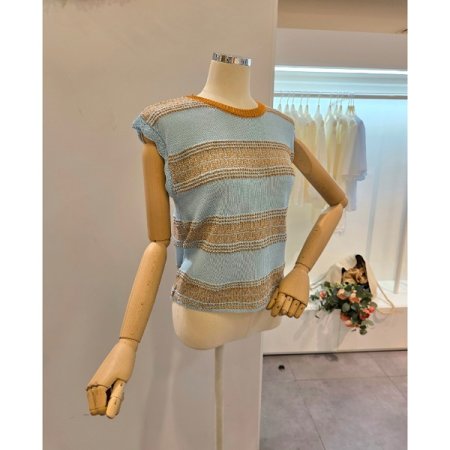 패턴 민소매 라운드넥 니트