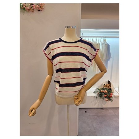 캡소매 스트라이프 라운드 니트