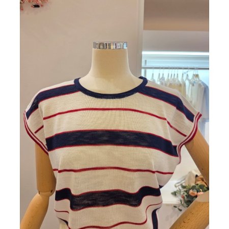 캡소매 스트라이프 라운드 니트