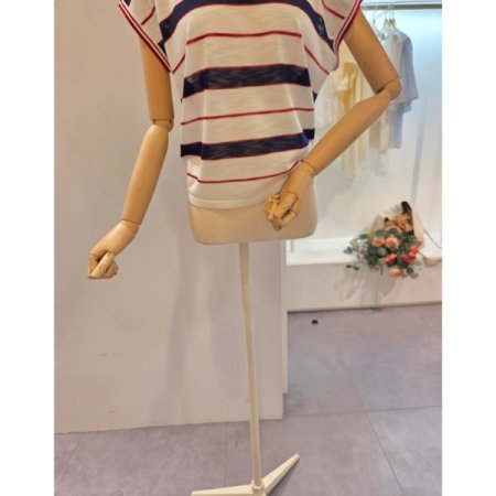 캡소매 스트라이프 라운드 니트