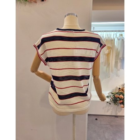 캡소매 스트라이프 라운드 니트