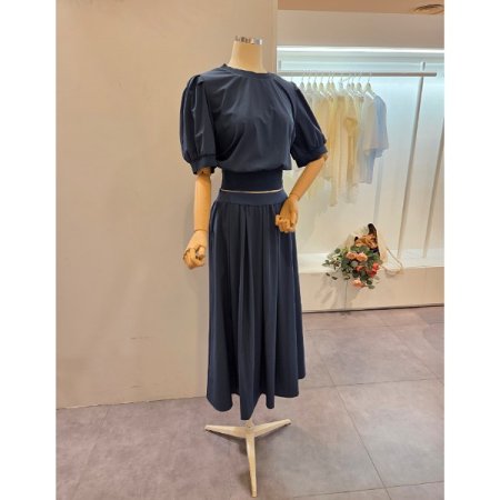 숏 상의 밴딩 스커트 세트