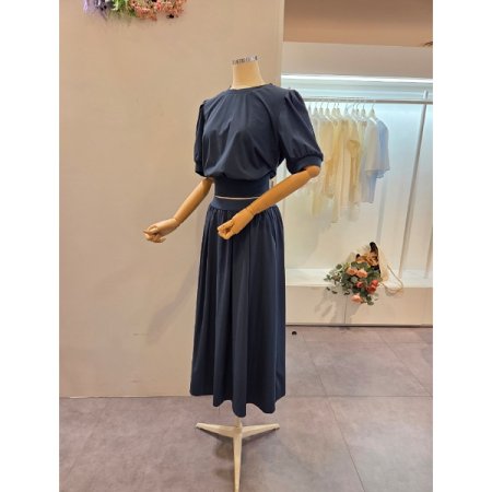 숏 상의 밴딩 스커트 세트