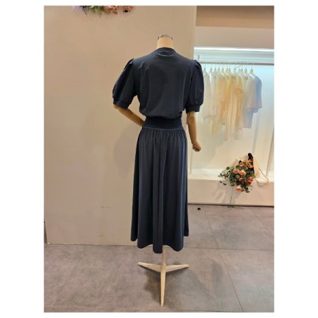 숏 상의 밴딩 스커트 세트