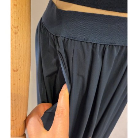 숏 상의 밴딩 스커트 세트