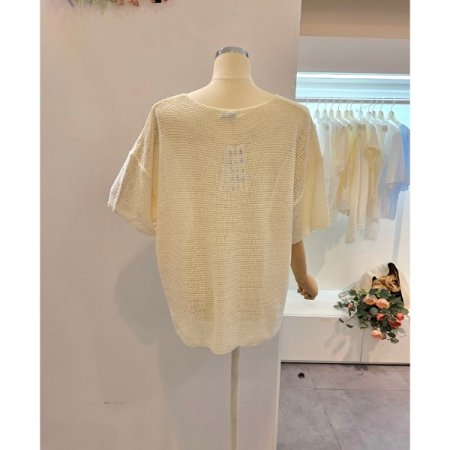 브이넥 루즈핏 니트