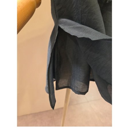 리본타이 민소매 블라우스