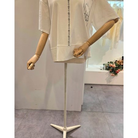 트임 언발 라운드넥 티셔츠