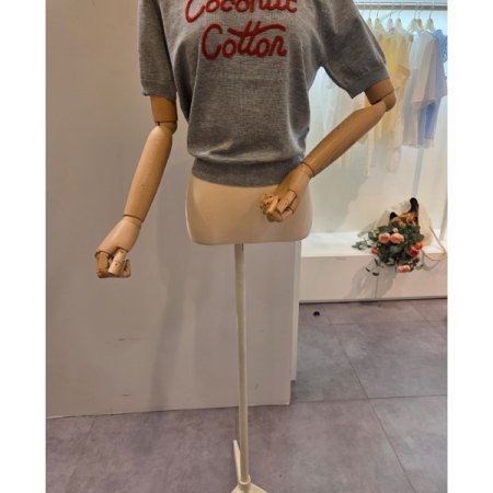 레터링 반팔 소매 니트