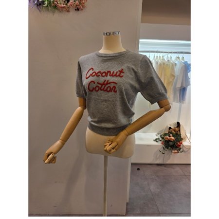 레터링 반팔 소매 니트