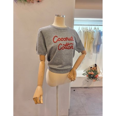 레터링 반팔 소매 니트